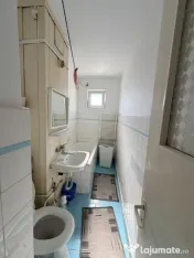 Apartament 3 camere de vânzare în zona Casa de Cultură -