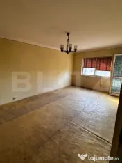 Apartament de vanzare in centrul orasului Ocna Mures etaj 1 