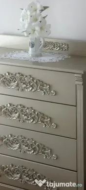 Vând set mobilier dormitor König - lemn sculptat - culoare Platină 