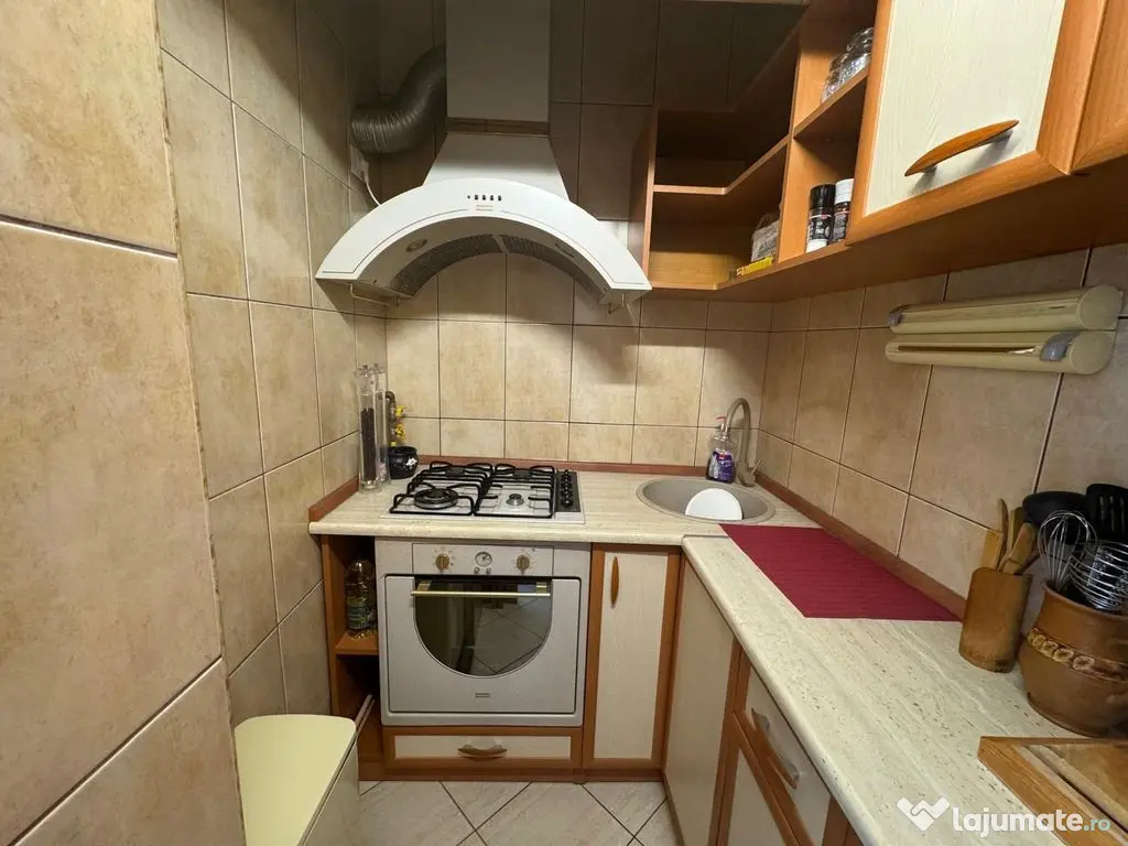 Apartament mobilat si utilat modern, suprafata generoasa ...