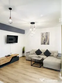 Apartament 2 camere de închiriat, 52 mp, zona Qualis 2, Tra
