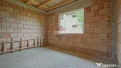 Casă individuală 4 camere în Hălchiu pe parter| Comis...