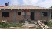 Casă individuală 4 camere în Hălchiu pe parter| Comis...