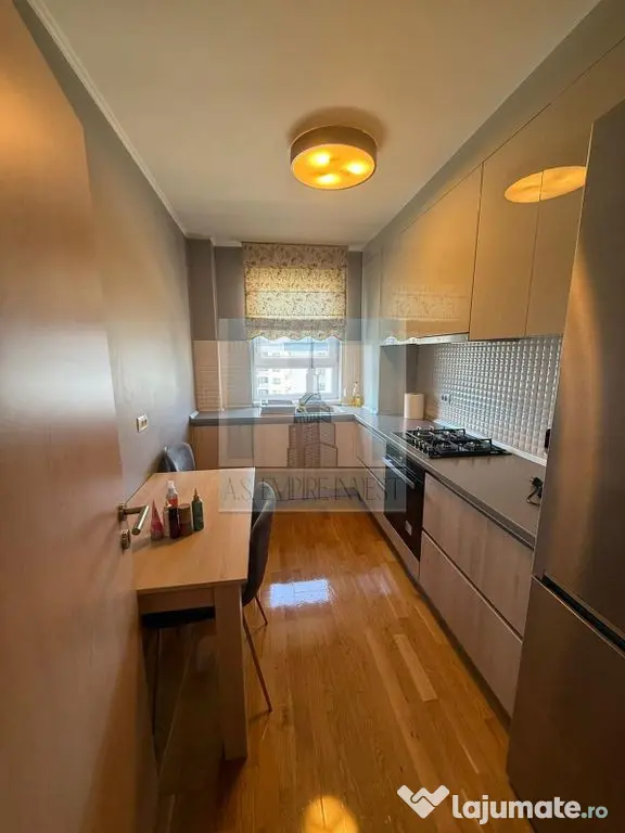 Apartament 2 camere Casa Nobel Tractorul, loc de parcare