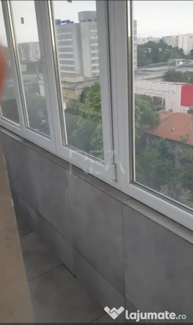 4 camere, 82 mp, centrală, parcare, Metrou Apărătorii Pat