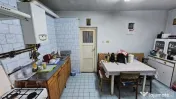 Casa individuala 5 camere , 175 MP , Zona Andrei Muresanu , 