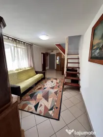 Apartament cu 3 camere + mansardă - Zona Școala 7