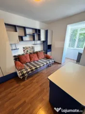Apartament cu 3 camere + mansardă - Zona Școala 7 