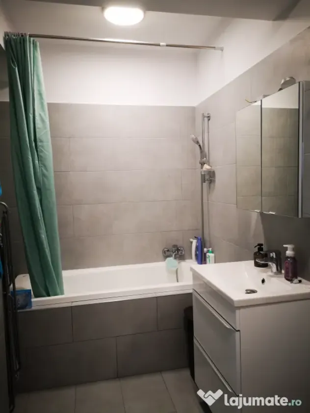 PROPRIETAR - Apartament 2 camere - Panorama deosebita asupra muntilor