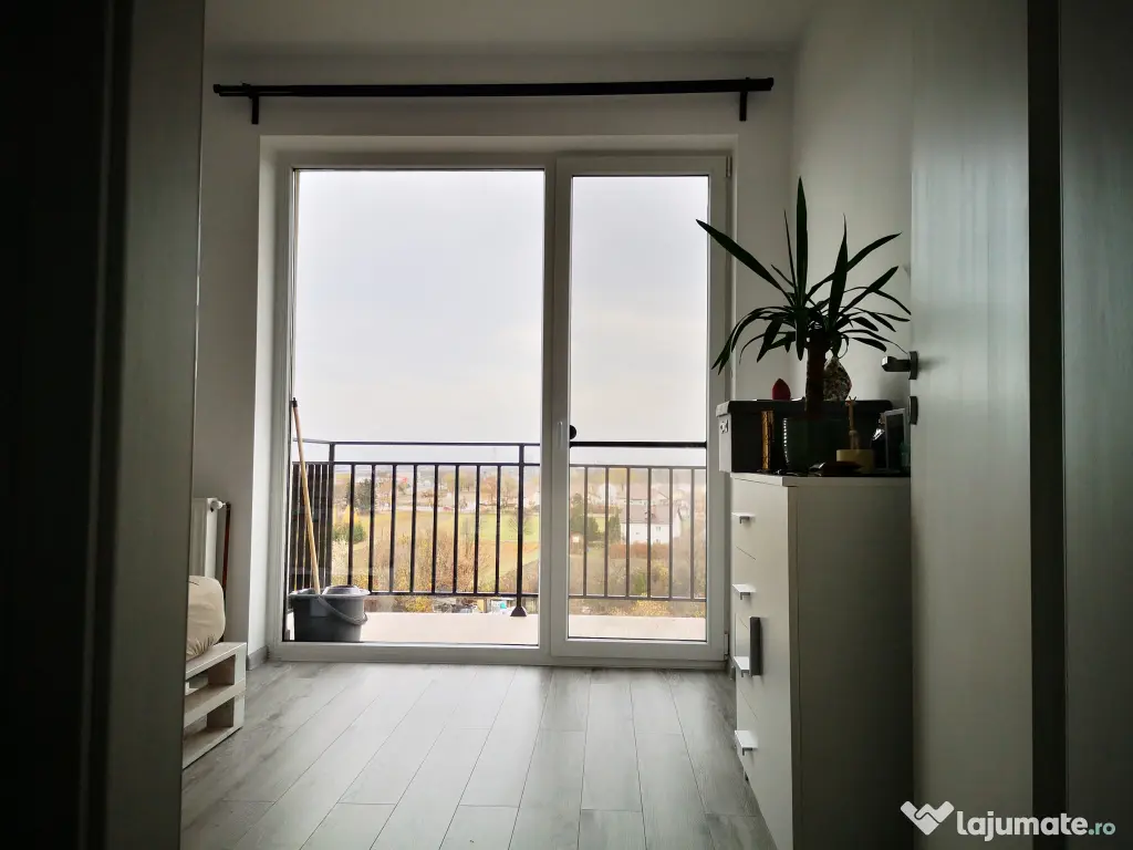 PROPRIETAR - Apartament 2 camere - Panorama deosebita asupra muntilor