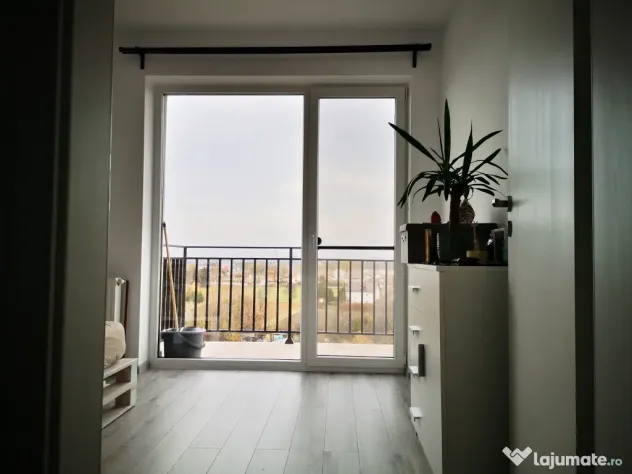 PROPRIETAR - Apartament 2 camere - Panorama deosebita asupra muntilor