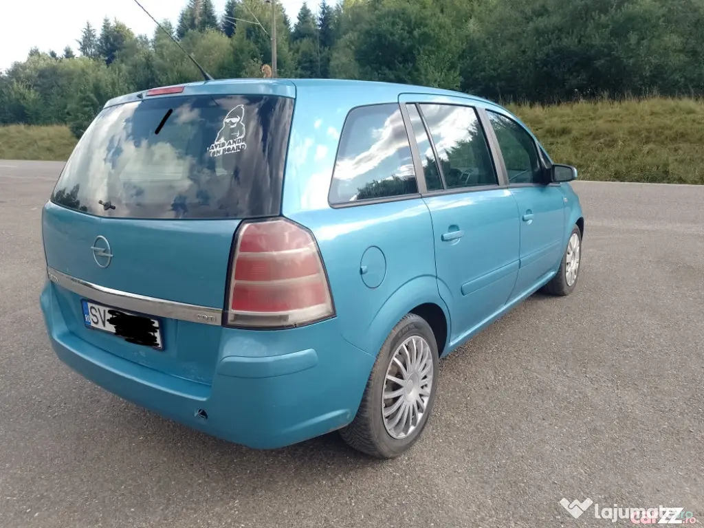 Opel Zafira - 7 locuri