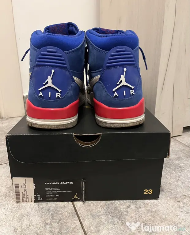 Nike Air Jordan Legacy 312 Pistons