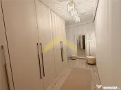 Apartament 3 camere de lux de in Adora Park