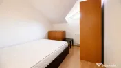 Casă P+M cu două apartamente și curte – Șoseaua Chi...