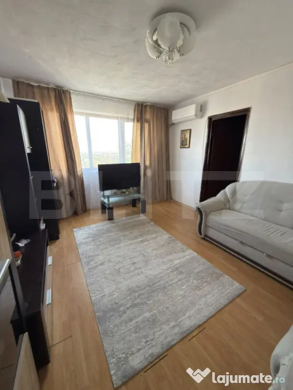 Apartament 2 camere- zona Malu Rosu