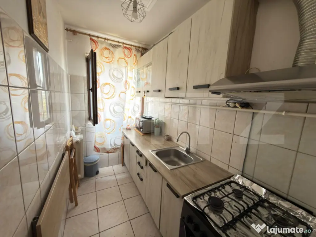 Apartament 2 camere- zona Malu Rosu