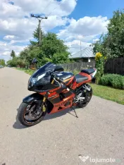 Motocicleta Suzuki gsx-r 1000 k3 k4 