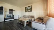 Apartament cu 3 camere,decomandat, zona Nufărul