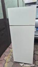 Frigider cu congelator