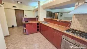 Apartament 3 camere , CENTRAL - ,INDEPENDENTEI UMF 