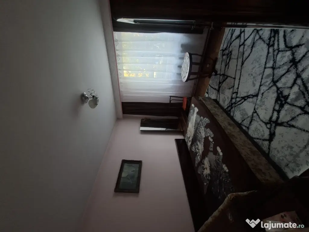 Inchiriez apartament 2 camere in zona linistita, langa parcul natural Trivale