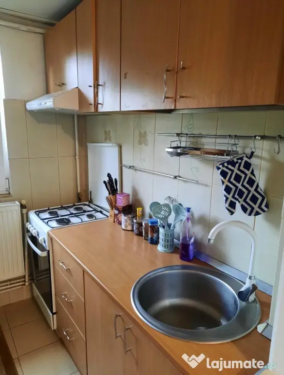 Apartament 2 camere semidecomandat Canta