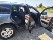 Vw Touareg 3.0 TDI cu Acte la zi 3.5t Pe Carlig 