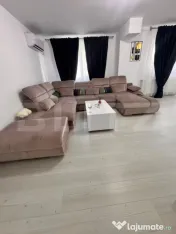 Apartament 3 camere de vânzare – 94 mp 