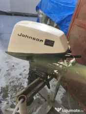 Vând motor barca Jhonson 5 cp 