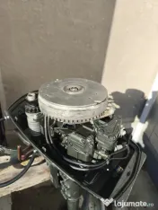 Vând motor barca Jhonson 5 cp 