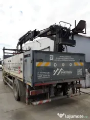 Camion cu macara SCANIA 
