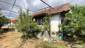 Casă cu teren intravilan de 1256 mp în Dumbrava, județul