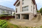 Casa finisata tip duplex, GARAJ, 3 dormitoare, 2 bai, str. C