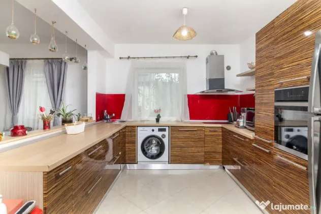Casa finisata tip duplex, GARAJ, 3 dormitoare, 2 bai, str. C - Cluj-Napoca (Cluj)