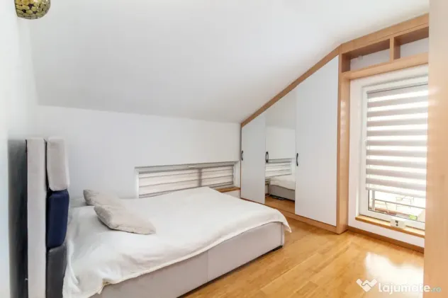 Casa finisata tip duplex, GARAJ, 3 dormitoare, 2 bai, str. C - Cluj-Napoca (Cluj)