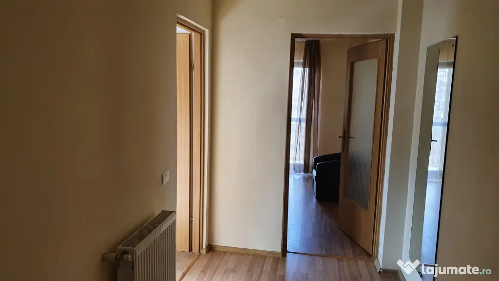 Ofer spre închiriere garsoniera în Curtea de Arges