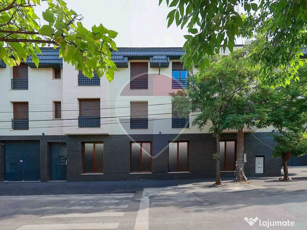 Spațiu comercial de închiriat, zona ultracentrală, Oradea - Oradea (Bihor)