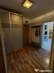 Apartament cu 3 camere, 2 băi și garaj ,cartier Sasar 