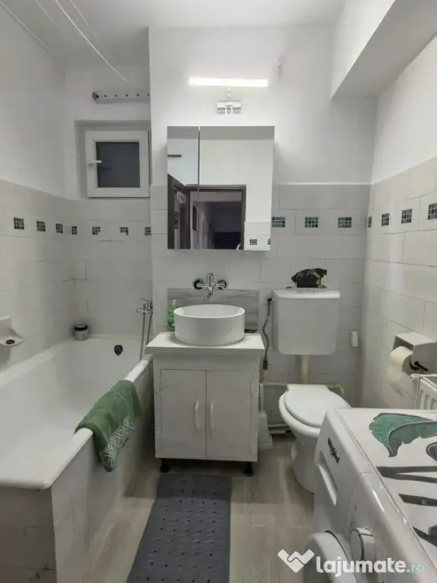 De inchiriat apartament cu 2 camere, central. etaj 3, 450... - Galati (Galati)