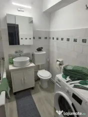 De inchiriat apartament cu 2 camere, central. etaj 3, 450... 