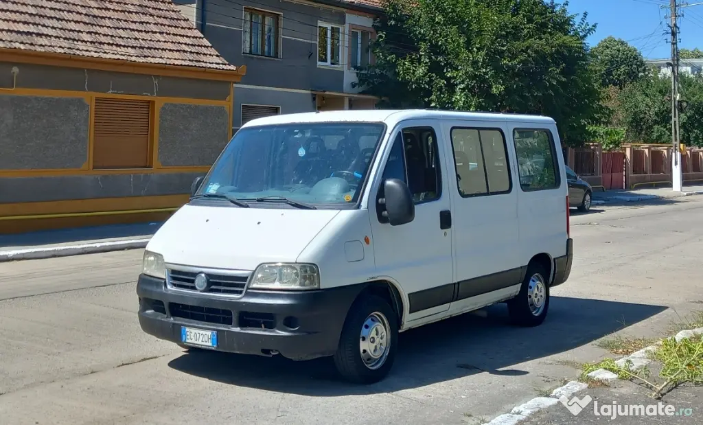 Fiat Ducato 11 2.0 JTD 9 Locuri An 2006 Panorama