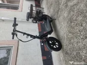 Trotinetă tip scuter 
