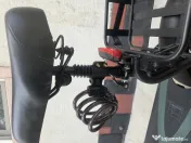 Trotinetă tip scuter 