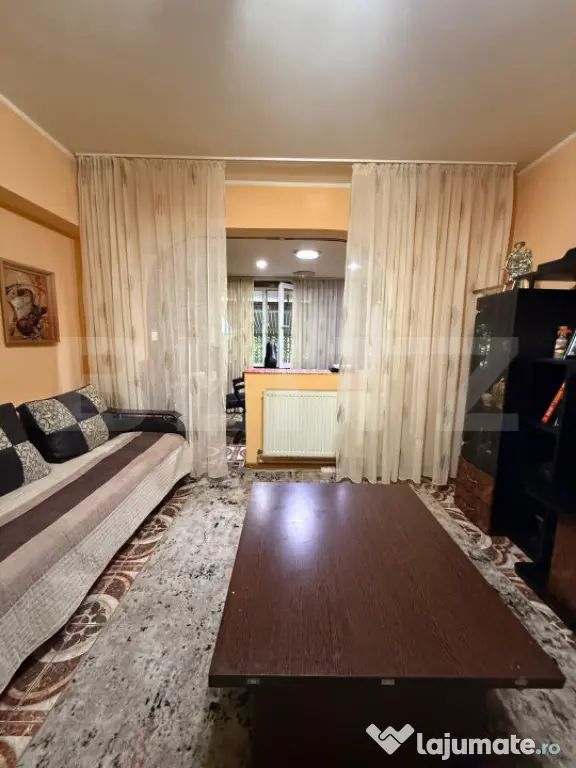 Apartament 4 camere, decomandat , 97 m2 , Micro 13 - Galati (Galati)
