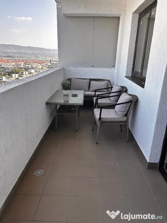 Apartament 3 camere zona Kaufland Ostroveni - Ramnicu Valcea (Valcea)