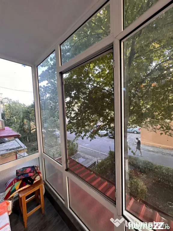 Apartament 3 camere de vânzare în Tomis Nord – etaj 1/4, - Constanta (Constanta)