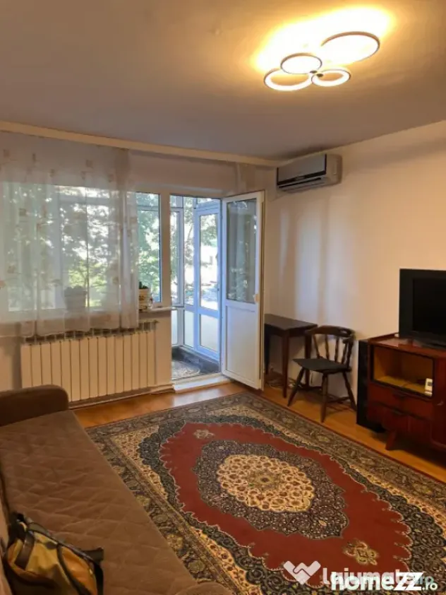 Apartament 3 camere de vânzare în Tomis Nord – etaj 1/4, - Constanta (Constanta)