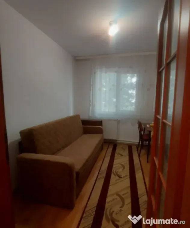 Apartament 3 camere de vânzare în Tomis Nord – etaj 1/4, - Constanta (Constanta)