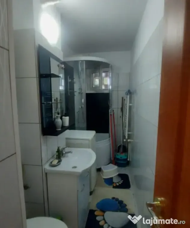 Apartament 3 camere de vânzare în Tomis Nord – etaj 1/4, - Constanta (Constanta)